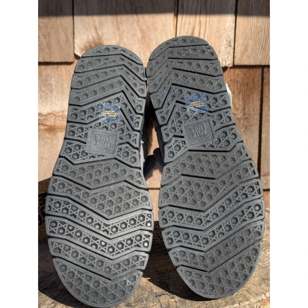 Muk Luks spring that